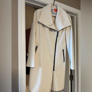 DKNY pea coat. EUC, like new!